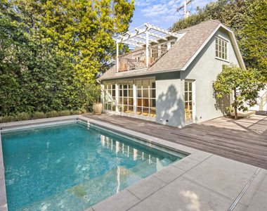 165 Mabery Road - Photo Thumbnail 26
