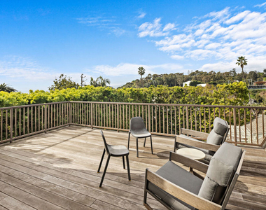 165 Mabery Road - Photo Thumbnail 24