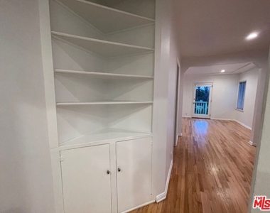 45 Thornton Avenue - Photo Thumbnail 14