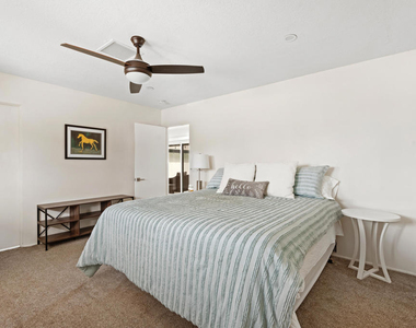 43490 Bath Point Court - Photo Thumbnail 21