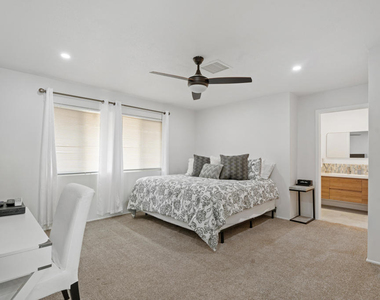 43490 Bath Point Court - Photo Thumbnail 16