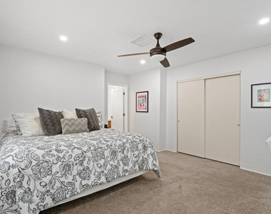 43490 Bath Point Court - Photo Thumbnail 17
