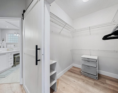 8307 Quail Meadow Way - Photo Thumbnail 24