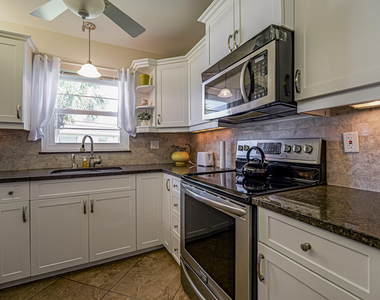 106 Spring Lake Court - Photo Thumbnail 18