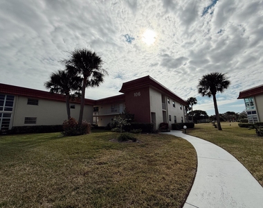 106 Spring Lake Court - Photo Thumbnail 22