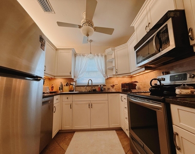 106 Spring Lake Court - Photo Thumbnail 19