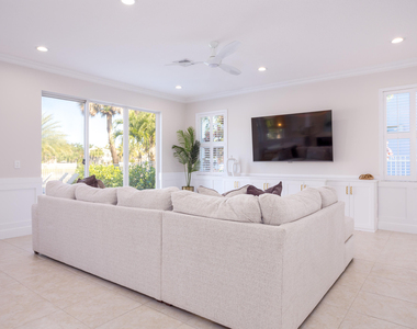 9638 Worswick Court - Photo Thumbnail 3