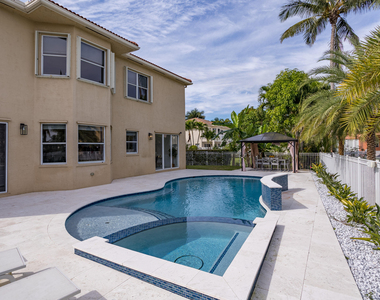 9638 Worswick Court - Photo Thumbnail 28