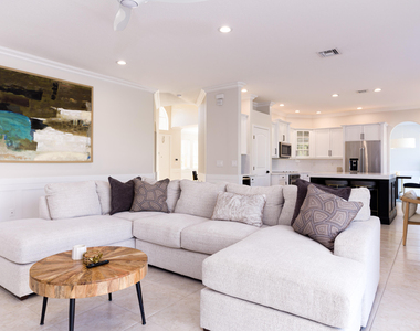 9638 Worswick Court - Photo Thumbnail 4