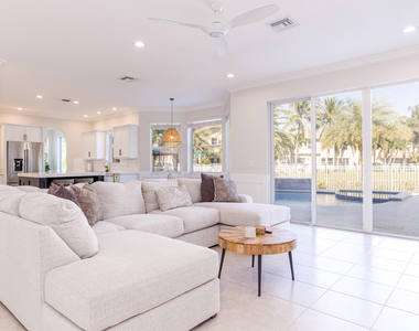 9638 Worswick Court - Photo Thumbnail 2