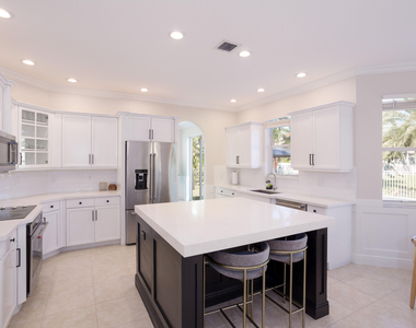 9638 Worswick Court - Photo Thumbnail 11