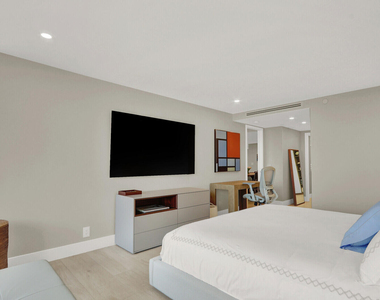 4201 N Ocean Boulevard - Photo Thumbnail 28