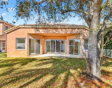 2431 Westmont Drive - Photo Thumbnail 39