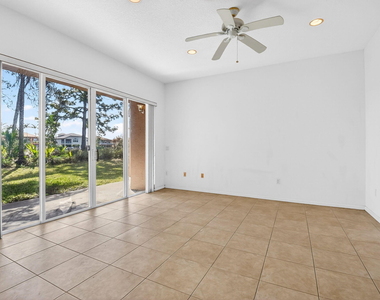 2431 Westmont Drive - Photo Thumbnail 14