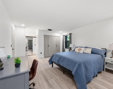 12950 Dartford Trail - Photo Thumbnail 6