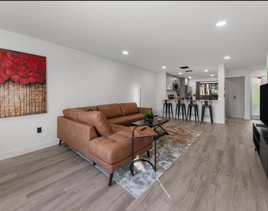 12950 Dartford Trail - Photo Thumbnail 5