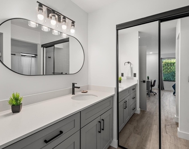 12950 Dartford Trail - Photo Thumbnail 4