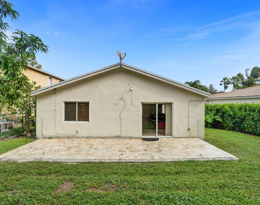 1245 Sw 46th Way - Photo Thumbnail 31