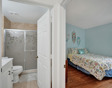 1245 Sw 46th Way - Photo Thumbnail 24