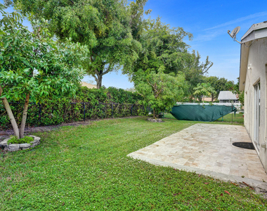 1245 Sw 46th Way - Photo Thumbnail 29