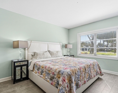 2440 Sw 22nd Avenue - Photo Thumbnail 20