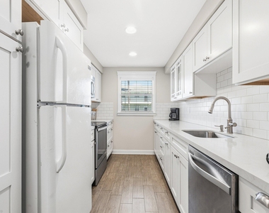 2440 Sw 22nd Avenue - Photo Thumbnail 10