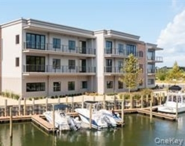 123 Sterling Avenue - Photo Thumbnail 6