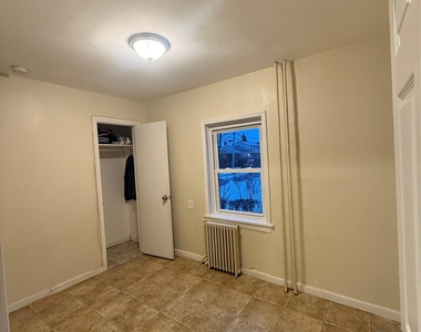 33 Kingston Avenue - Photo Thumbnail 5