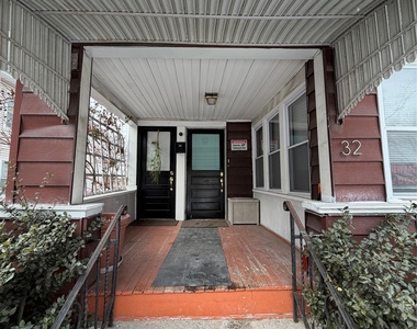 32 Fountain Place - Photo Thumbnail 1