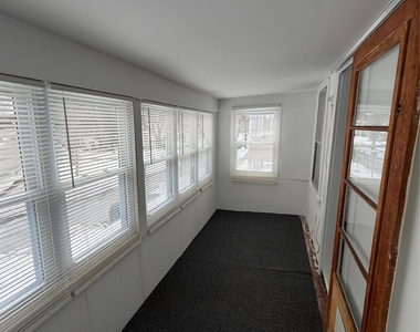 32 Fountain Place - Photo Thumbnail 8