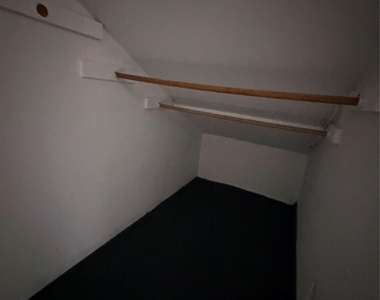 32 Fountain Place - Photo Thumbnail 7