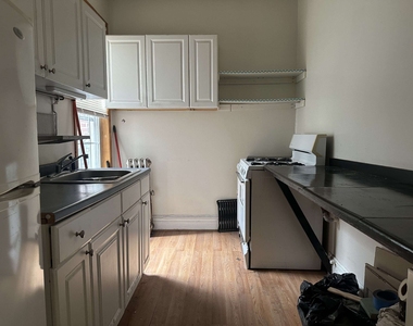 28-18 41st Avenue - Photo Thumbnail 5