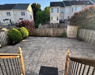 9611 Normanton Way - Photo Thumbnail 35