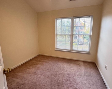 9611 Normanton Way - Photo Thumbnail 22