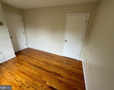 205 Little River Drive - Photo Thumbnail 18