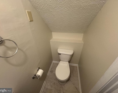 205 Little River Drive - Photo Thumbnail 5