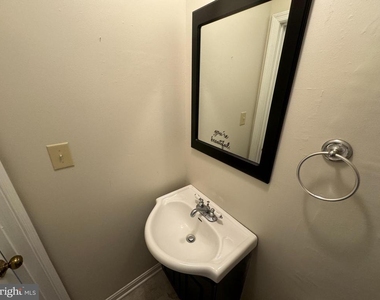 205 Little River Drive - Photo Thumbnail 4