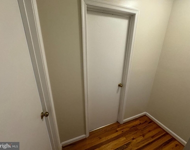 205 Little River Drive - Photo Thumbnail 14