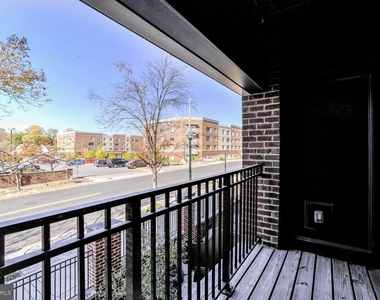 2101 N Monroe Street - Photo Thumbnail 12