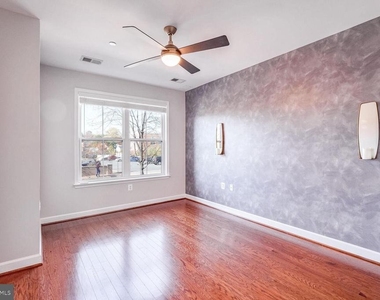 2101 N Monroe Street - Photo Thumbnail 9