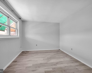 3639 Gaul Street - Photo Thumbnail 12