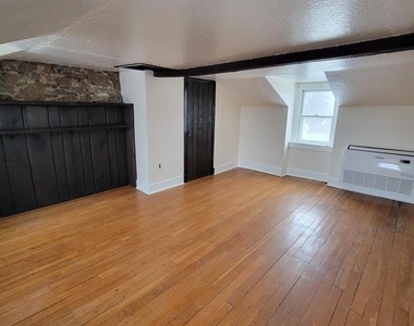 110 Gumbes Road - Photo Thumbnail 1
