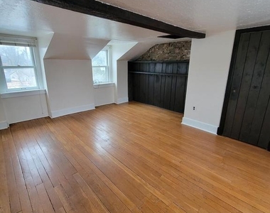 110 Gumbes Road - Photo Thumbnail 2