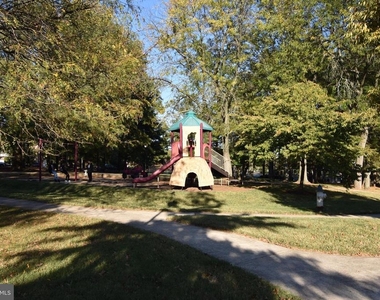 3301 Castle Ridge Circle - Photo Thumbnail 44