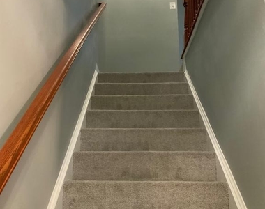 3301 Castle Ridge Circle - Photo Thumbnail 20