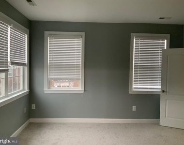 3301 Castle Ridge Circle - Photo Thumbnail 31