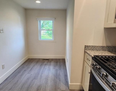 133 Alice Ann Street - Photo Thumbnail 5
