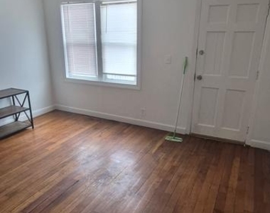 511 Seagull Avenue - Photo Thumbnail 17