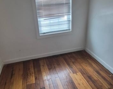 511 Seagull Avenue - Photo Thumbnail 3
