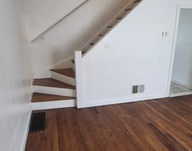 511 Seagull Avenue - Photo Thumbnail 18